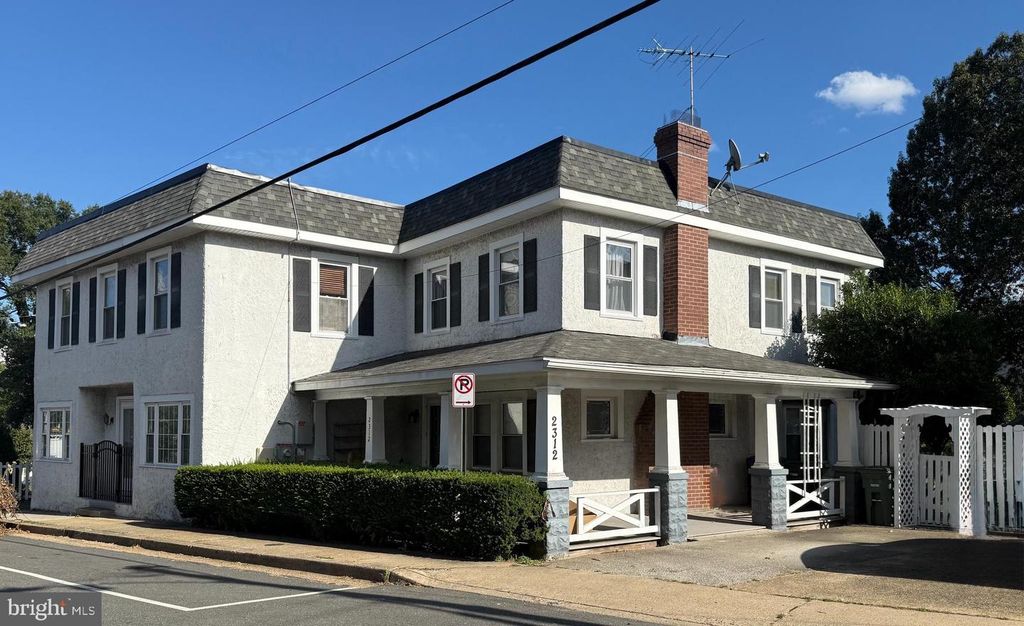 2312 2ND ST S, Arlington, VA 22204