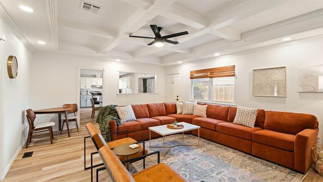 1021 NW 167th Street, Edmond, OK 73012