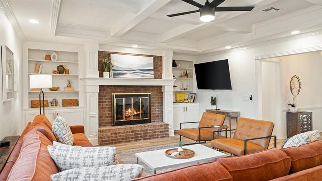 1021 NW 167th Street, Edmond, OK 73012