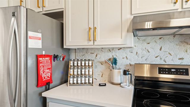 1021 NW 167th Street, Edmond, OK 73012