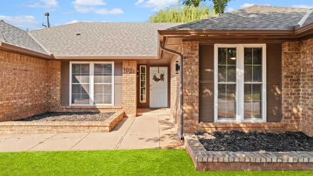 1021 NW 167th Street, Edmond, OK 73012