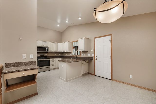 1524 Golden BOULEVARD, Billings, MT 59102