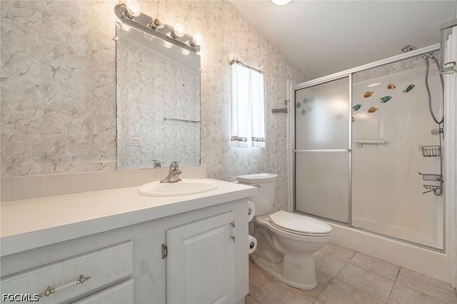 370 Nicklaus BLVD, North Fort Myers, FL 33903