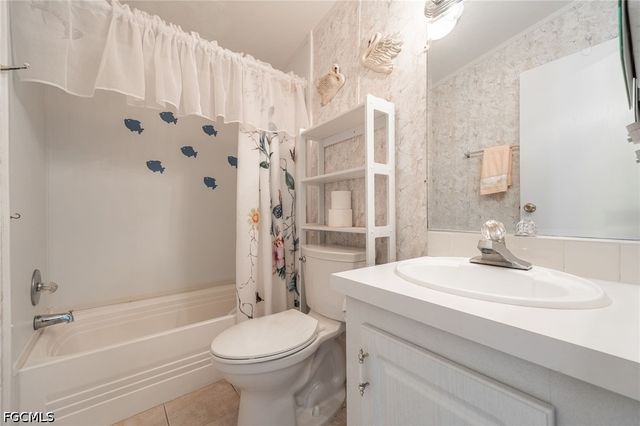 370 Nicklaus BLVD, North Fort Myers, FL 33903