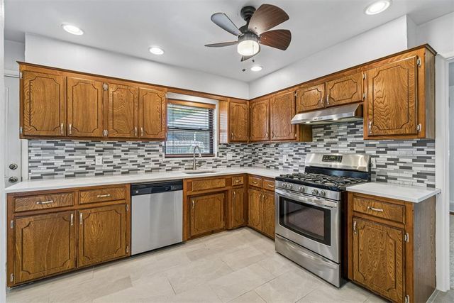 101 E Kerr Drive, Midwest City, OK 73110