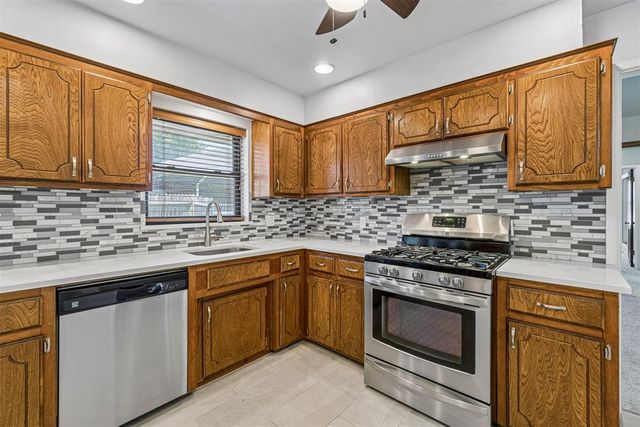 101 E Kerr Drive, Midwest City, OK 73110