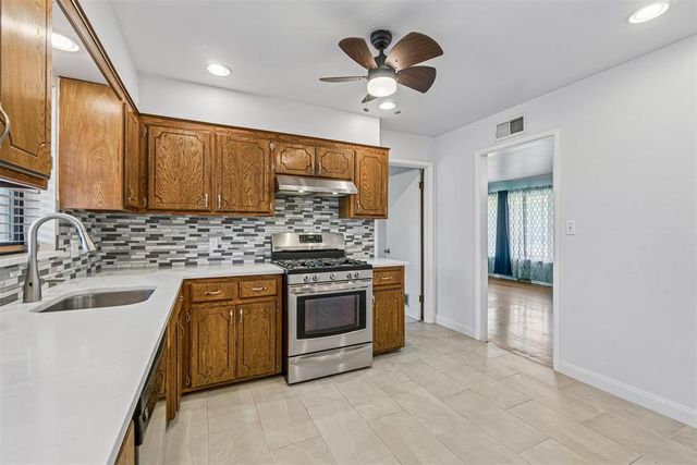 101 E Kerr Drive, Midwest City, OK 73110