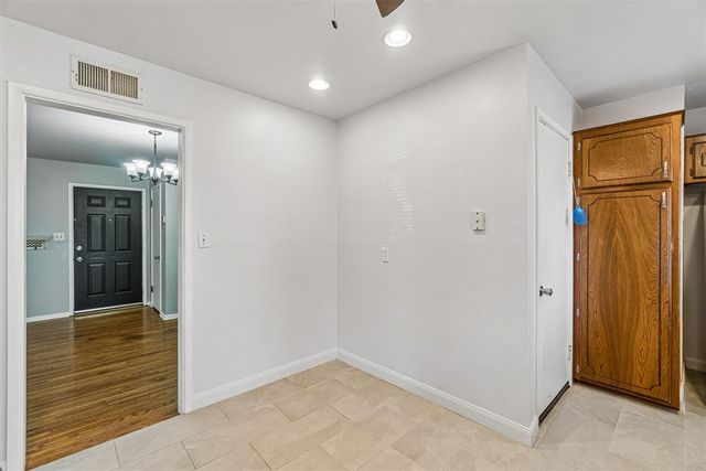 101 E Kerr Drive, Midwest City, OK 73110