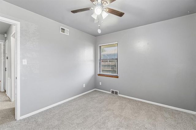 101 E Kerr Drive, Midwest City, OK 73110