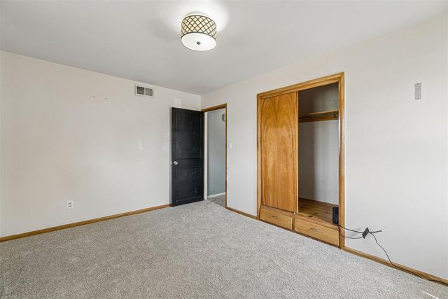 101 E Kerr Drive, Midwest City, OK 73110