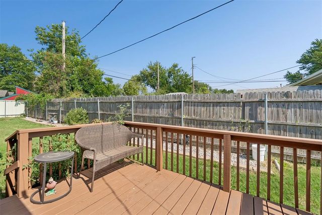 101 E Kerr Drive, Midwest City, OK 73110