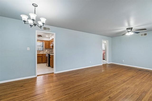 101 E Kerr Drive, Midwest City, OK 73110