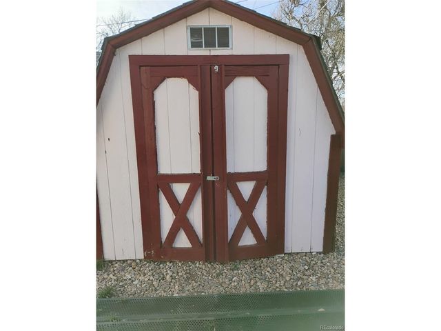 6081 E 61st Ave, Commerce City, CO 80022