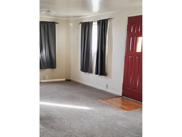 6081 E 61st Ave, Commerce City, CO 80022