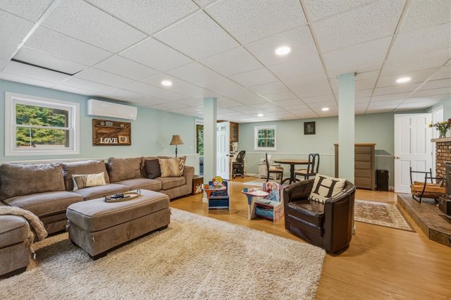 10 Nowak Avenue, Ludlow, MA 01056