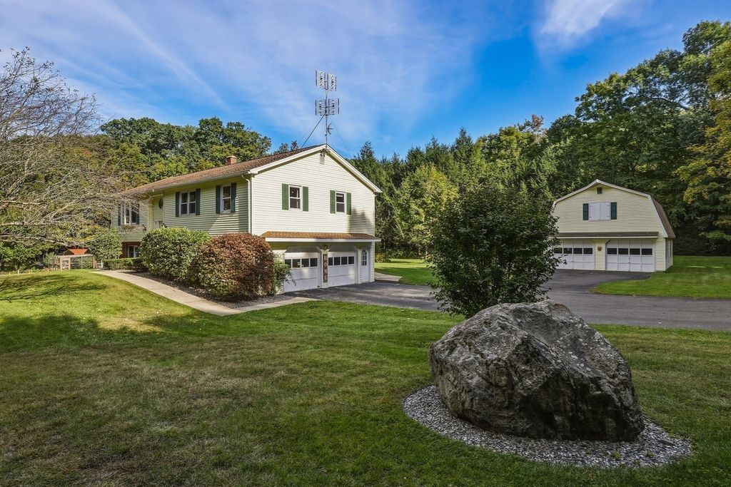 10 Nowak Avenue, Ludlow, MA 01056