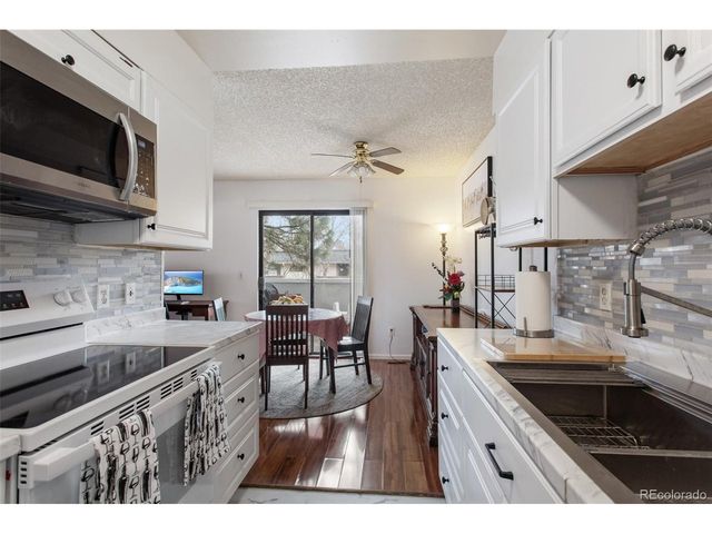 46 S Nome St, Aurora, CO 80012