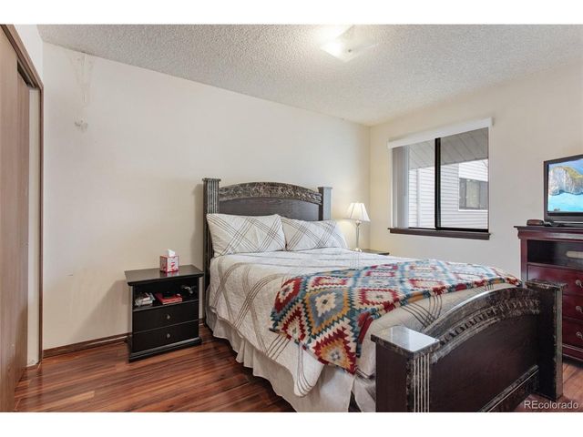 46 S Nome St, Aurora, CO 80012