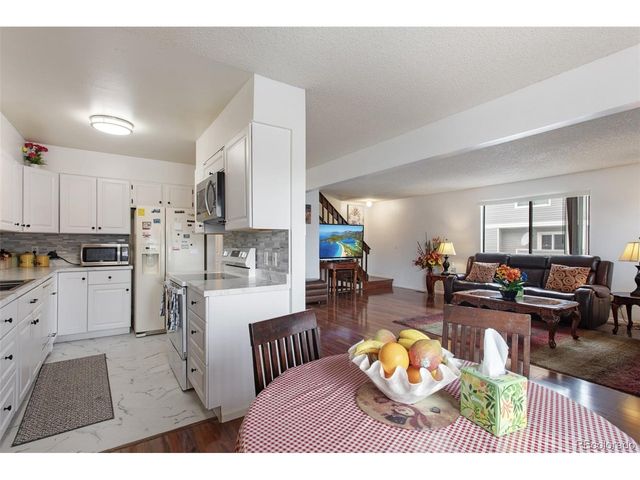 46 S Nome St, Aurora, CO 80012