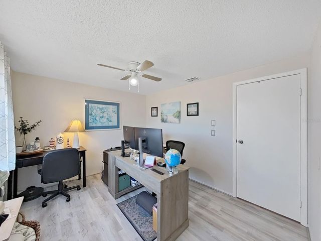 129 CAMPHOR CIRCLE C, Oldsmar, FL 34677