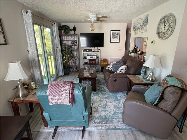 129 CAMPHOR CIRCLE C, Oldsmar, FL 34677