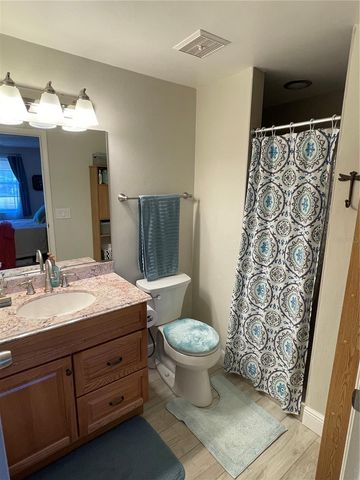 129 CAMPHOR CIRCLE C, Oldsmar, FL 34677