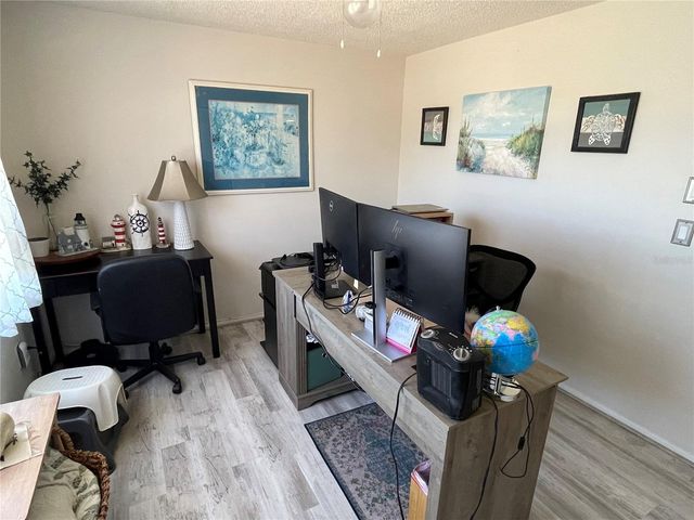 129 CAMPHOR CIRCLE C, Oldsmar, FL 34677