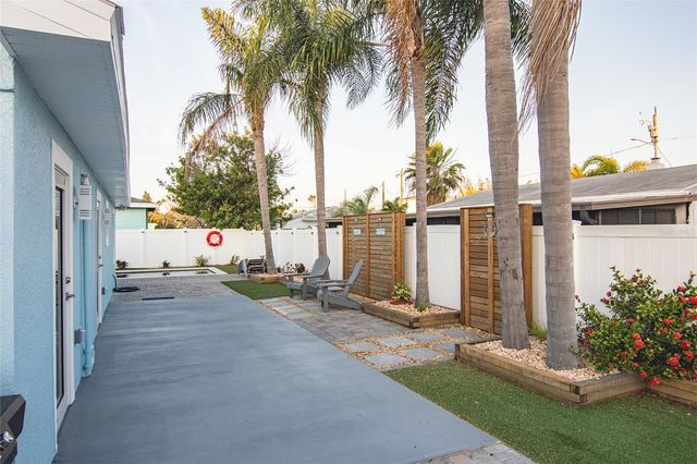 352 144TH AVENUE, Madeira Beach, FL 33708