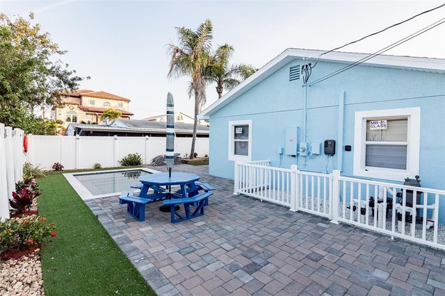 352 144TH AVENUE, Madeira Beach, FL 33708