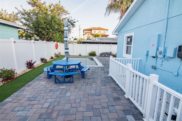 352 144TH AVENUE, Madeira Beach, FL 33708