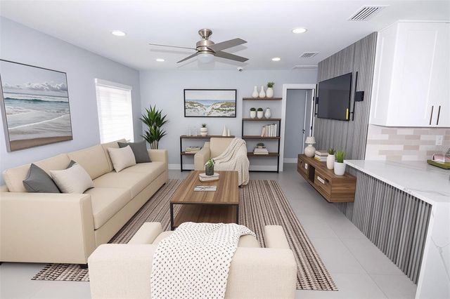 352 144TH AVENUE, Madeira Beach, FL 33708