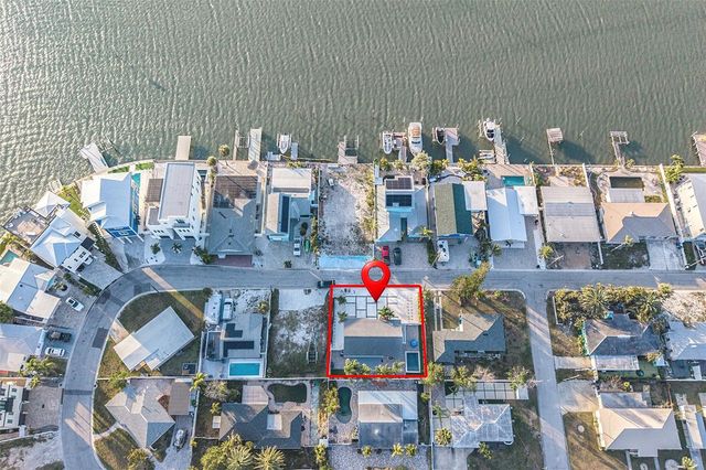 352 144TH AVENUE, Madeira Beach, FL 33708