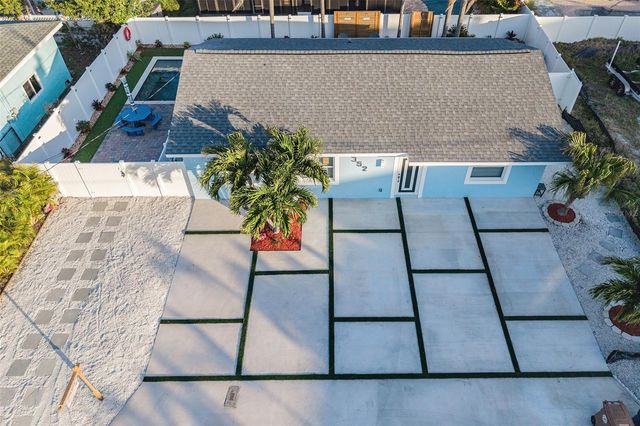 352 144TH AVENUE, Madeira Beach, FL 33708