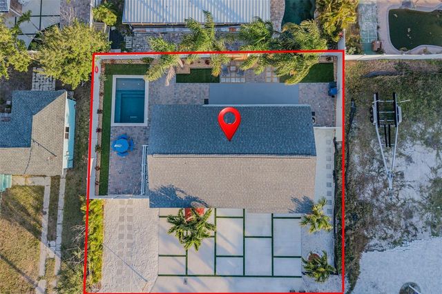 352 144TH AVENUE, Madeira Beach, FL 33708