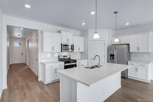 1715 Knobby Pine Drive, Fort Collins, CO 80528