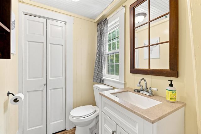 2 Old Tilton Road, Canterbury, NH 03234