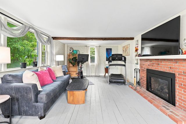 2 Old Tilton Road, Canterbury, NH 03234