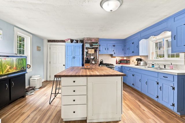 2 Old Tilton Road, Canterbury, NH 03234