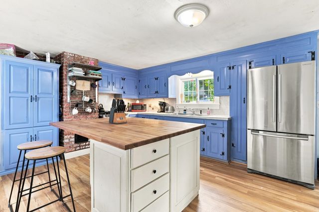 2 Old Tilton Road, Canterbury, NH 03234