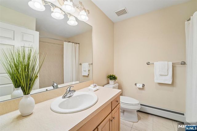 141 Greenway 41, Montvale, NJ 07645