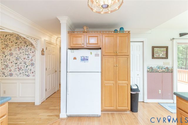 1152 Bradbury Rd, Moseley, VA 23120
