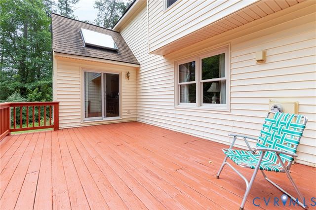 1152 Bradbury Rd, Moseley, VA 23120