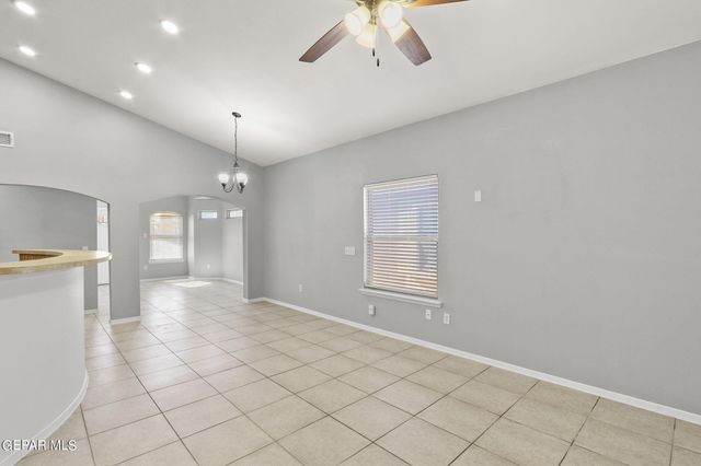 3269 MAPLE POINT Drive, El Paso, TX 79938