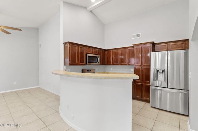 3269 MAPLE POINT Drive, El Paso, TX 79938