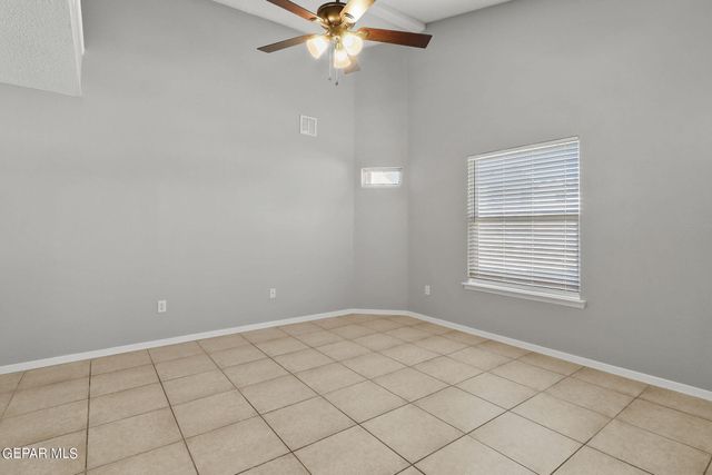 3269 MAPLE POINT Drive, El Paso, TX 79938