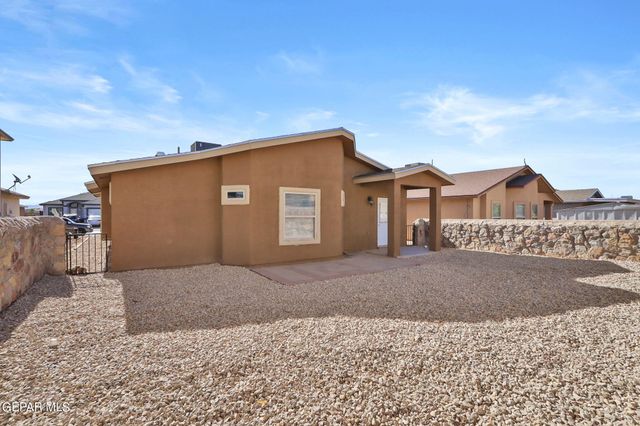 3269 MAPLE POINT Drive, El Paso, TX 79938
