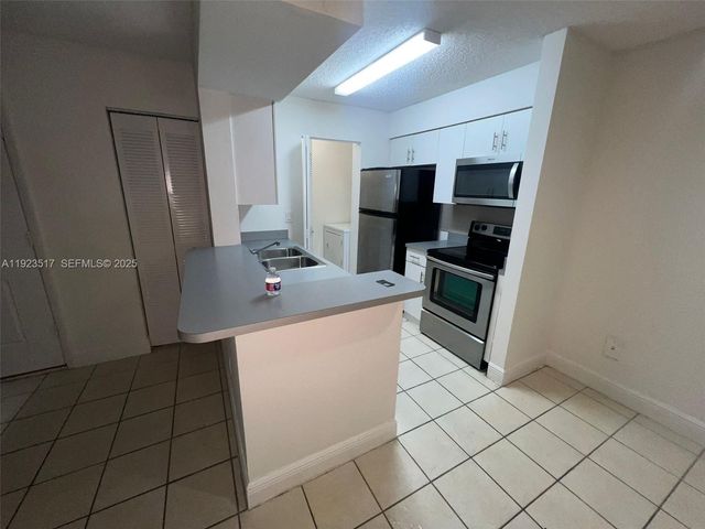 1257 SW 46th Ave 1805, Pompano Beach, FL 33069