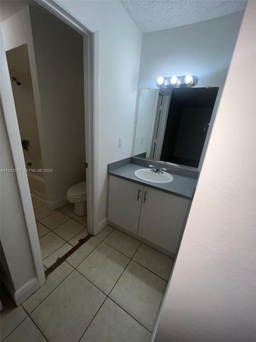 1257 SW 46th Ave 1805, Pompano Beach, FL 33069