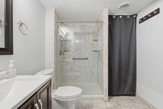 7288 Foxboro Court, Woodbury, MN 55125