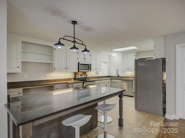 6219 Colchester Place, Charlotte, NC 28210